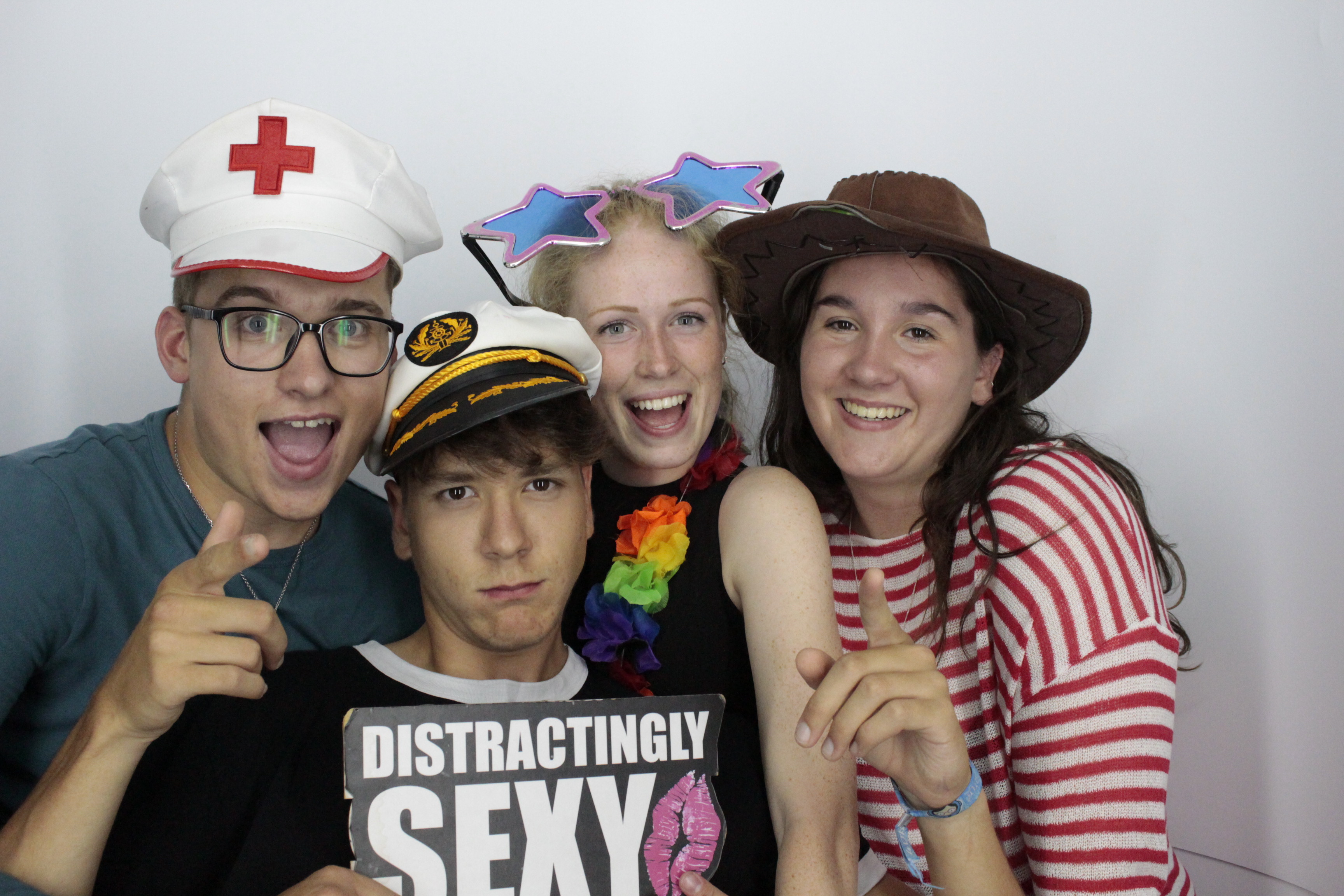 Ellesse's 21st Birthday | View more photos from the event at gallery.myphotoboothexperience.co.uk/u/MyPhotoBoothExperienceLtd/Ellesses-21st-Birthday